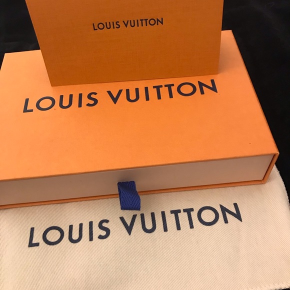 LOUIS VUITTON GLASSES BOX (w bag and card holder) - Picture 2 of 4